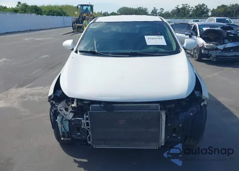 2016 Kia Sportage Lx z USA, uszkodzony, nr VIN KNDPB3AC1G7810189